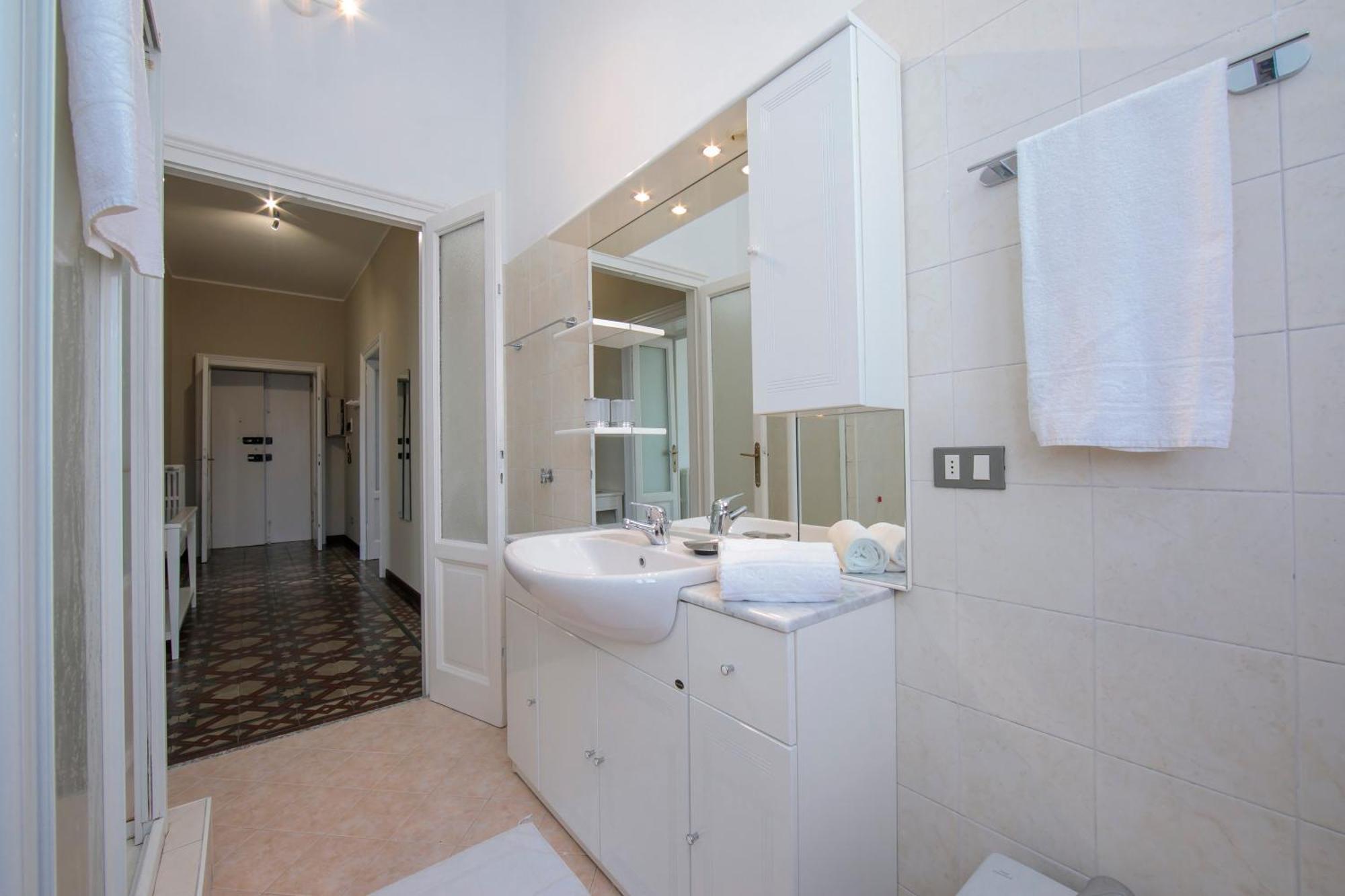 Residenza Oleandro Lake View Luino Center - Happy Rentals Exterior foto