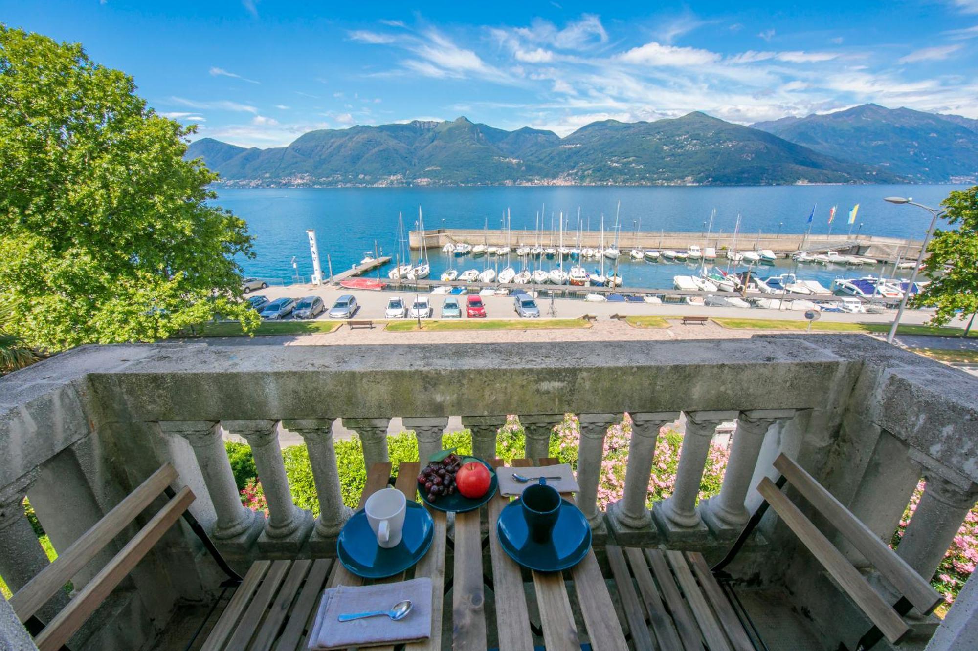 Residenza Oleandro Lake View Luino Center - Happy Rentals Exterior foto